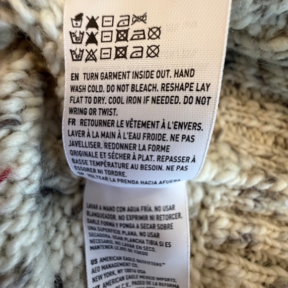 American Eagle Women's Oatmeal Chunk Knit Sweater Dress, Size Large - Picture 9 of 15